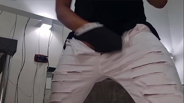 AMATORIALE | SBORRATA (ITALIANO) – SEGA INTENSA E FORTE CON UN CAZZO ENORME