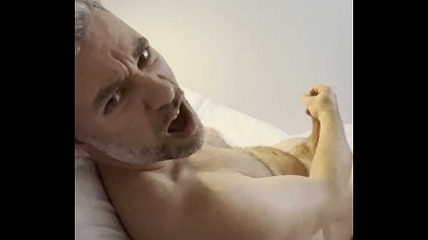 Daddy jerks off and finishes handjob with cumshot